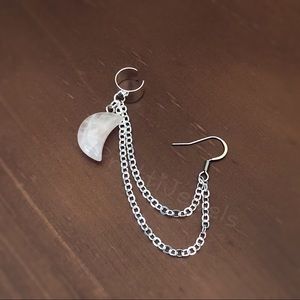 New Unworn Pink Rose Quartz Moon Ear Cuff Chain Earring